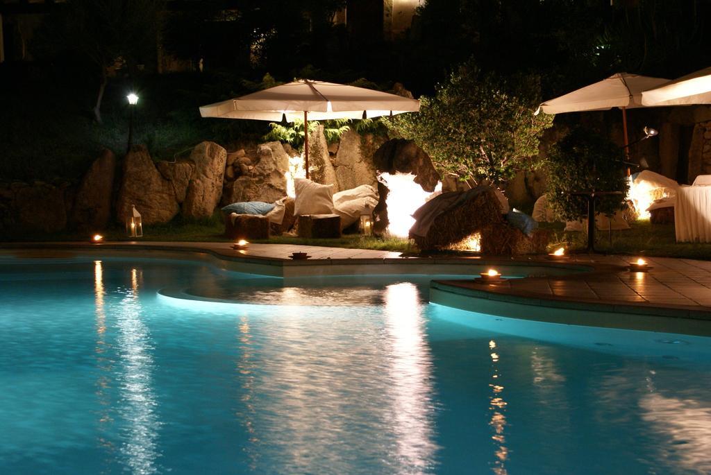 Hotel Ristorante Funtana Abbas Luras Exterior photo